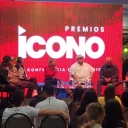 Así va nuestra visita con @[[4920:contact:Marco Antonio Londoño]] en los Premios Icono en Medellín!… Todo un Éxito!